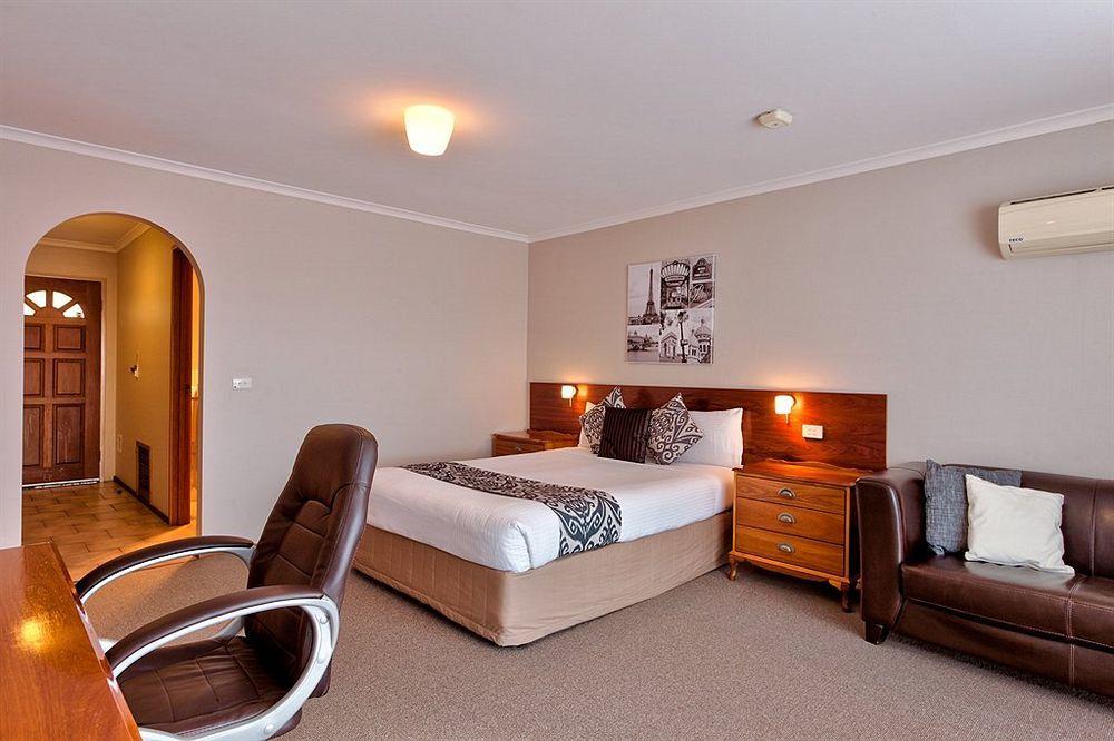 Hume Country Motor Motel 3*